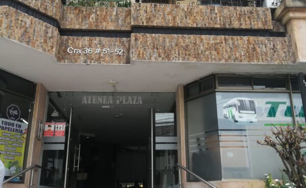 Edificio Atenea Plaza- Piso 1, Bucaramanga Código: AT005